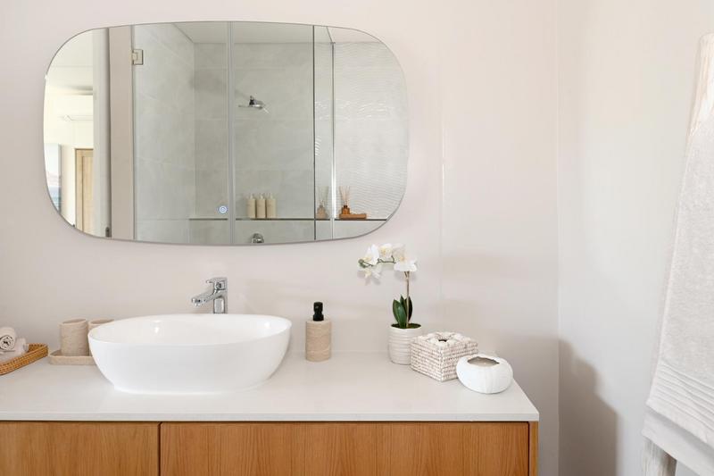 1 Bedroom Property for Sale in Beach Estate Western Cape